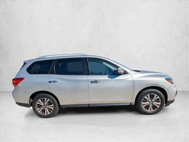 used 2019 Nissan Pathfinder car, priced at $13,162
