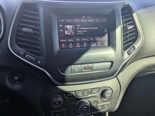 used 2019 Jeep Cherokee car, priced at $12,998