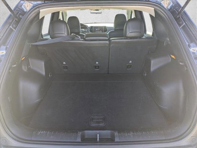 used 2019 Jeep Cherokee car, priced at $12,998