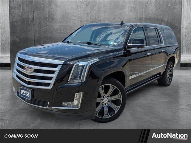 used 2018 Cadillac Escalade ESV car, priced at $30,596