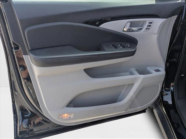 used 2016 Honda Pilot car, priced at $20,351
