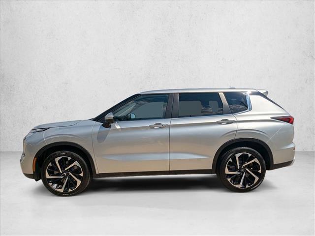 used 2024 Mitsubishi Outlander car, priced at $20,492
