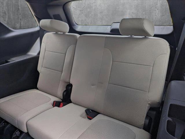 used 2023 Chevrolet Traverse car, priced at $29,536