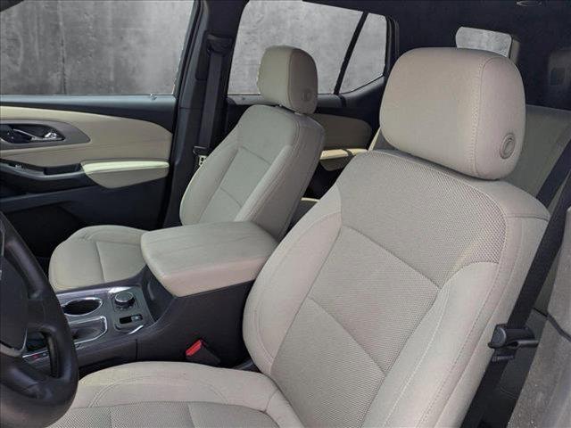 used 2023 Chevrolet Traverse car, priced at $29,536