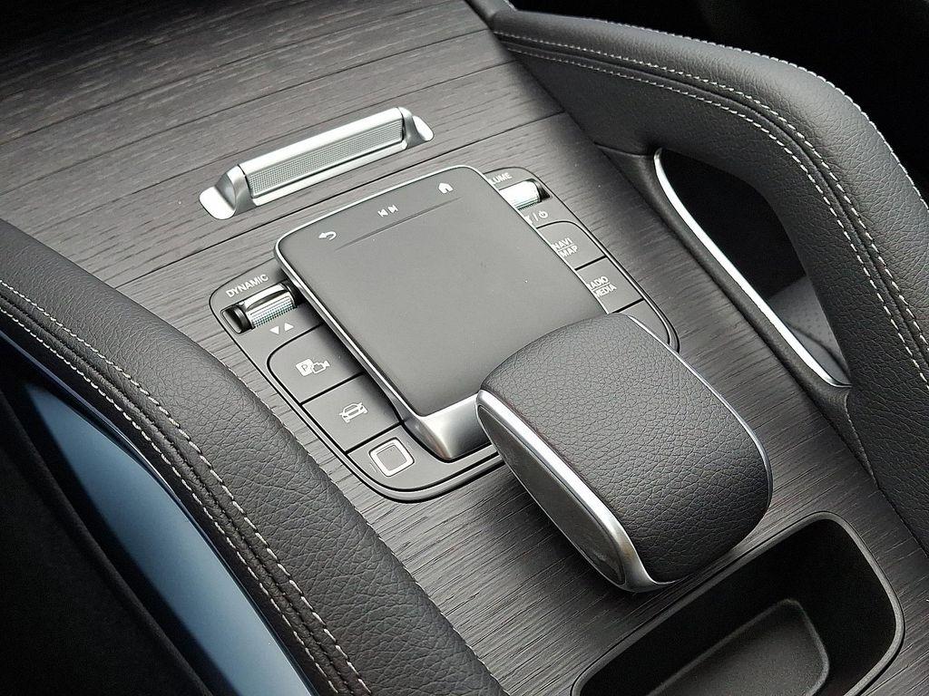 new 2026 Mercedes-Benz GLE 350 car, priced at $78,235