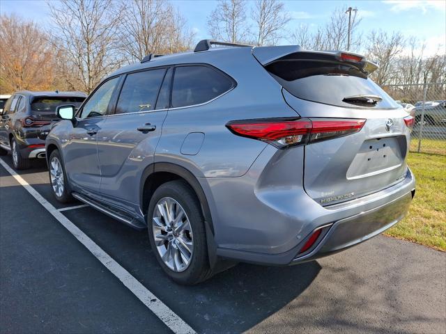 used 2023 Toyota Highlander car, priced at $46,930