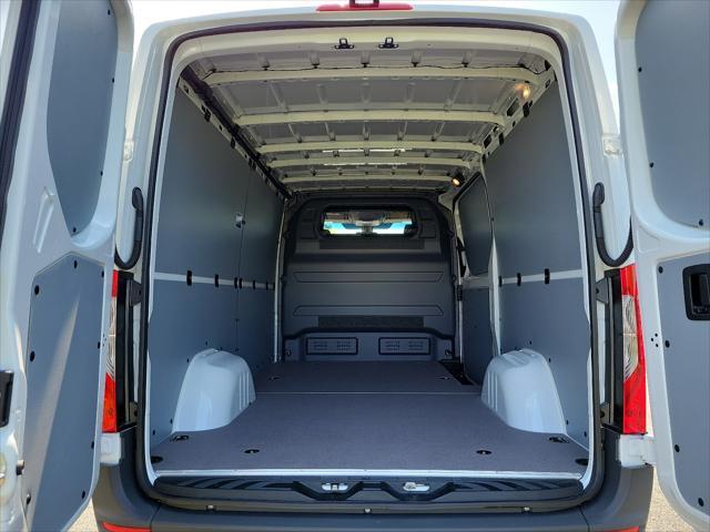 new 2024 Mercedes-Benz Sprinter 2500 car, priced at $54,461