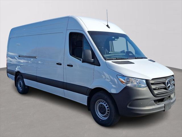 new 2025 Mercedes-Benz Sprinter 2500 car, priced at $60,961