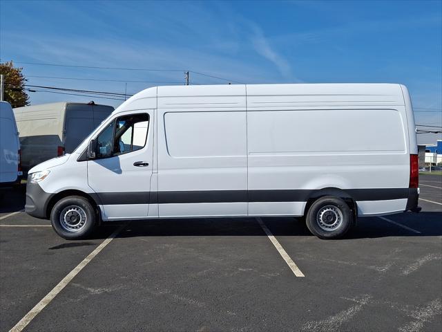 new 2025 Mercedes-Benz Sprinter 2500 car, priced at $60,961