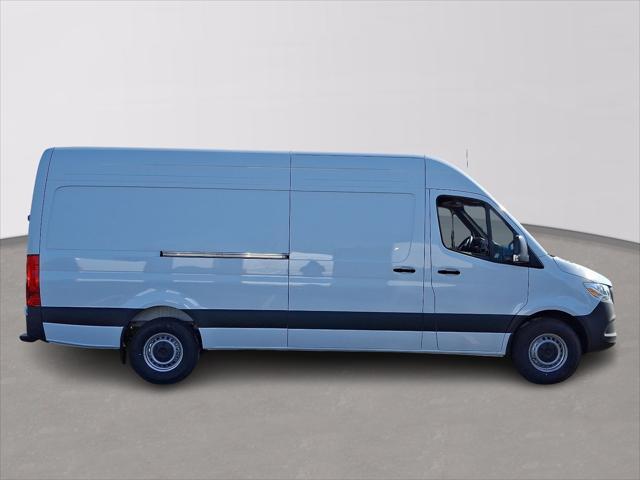 new 2025 Mercedes-Benz Sprinter 2500 car, priced at $60,961