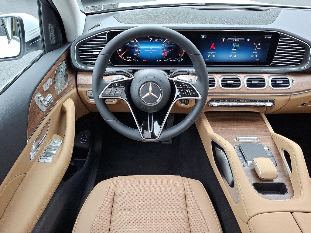 new 2026 Mercedes-Benz GLE 450 car, priced at $87,085