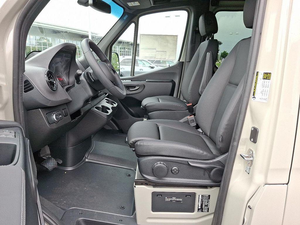 new 2025 Mercedes-Benz Sprinter 2500 car, priced at $66,754