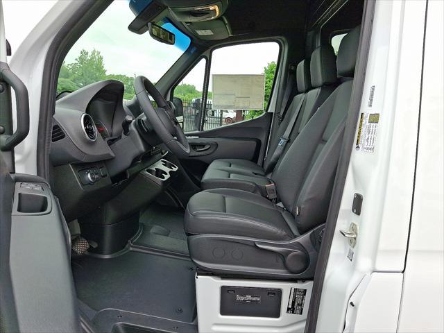 new 2025 Mercedes-Benz Sprinter 2500 car, priced at $73,915
