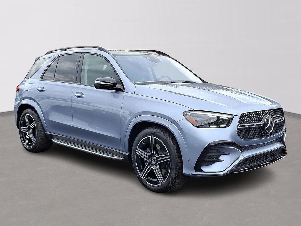new 2025 Mercedes-Benz GLE 450 car, priced at $100,585