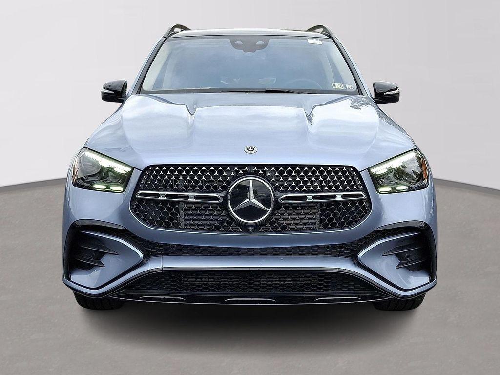new 2025 Mercedes-Benz GLE 450 car, priced at $100,585