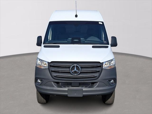 new 2025 Mercedes-Benz Sprinter 2500 car, priced at $72,601