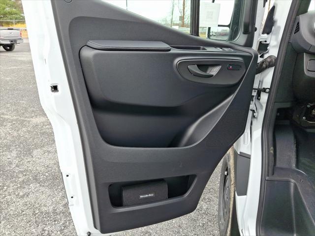 new 2025 Mercedes-Benz Sprinter 2500 car, priced at $73,670