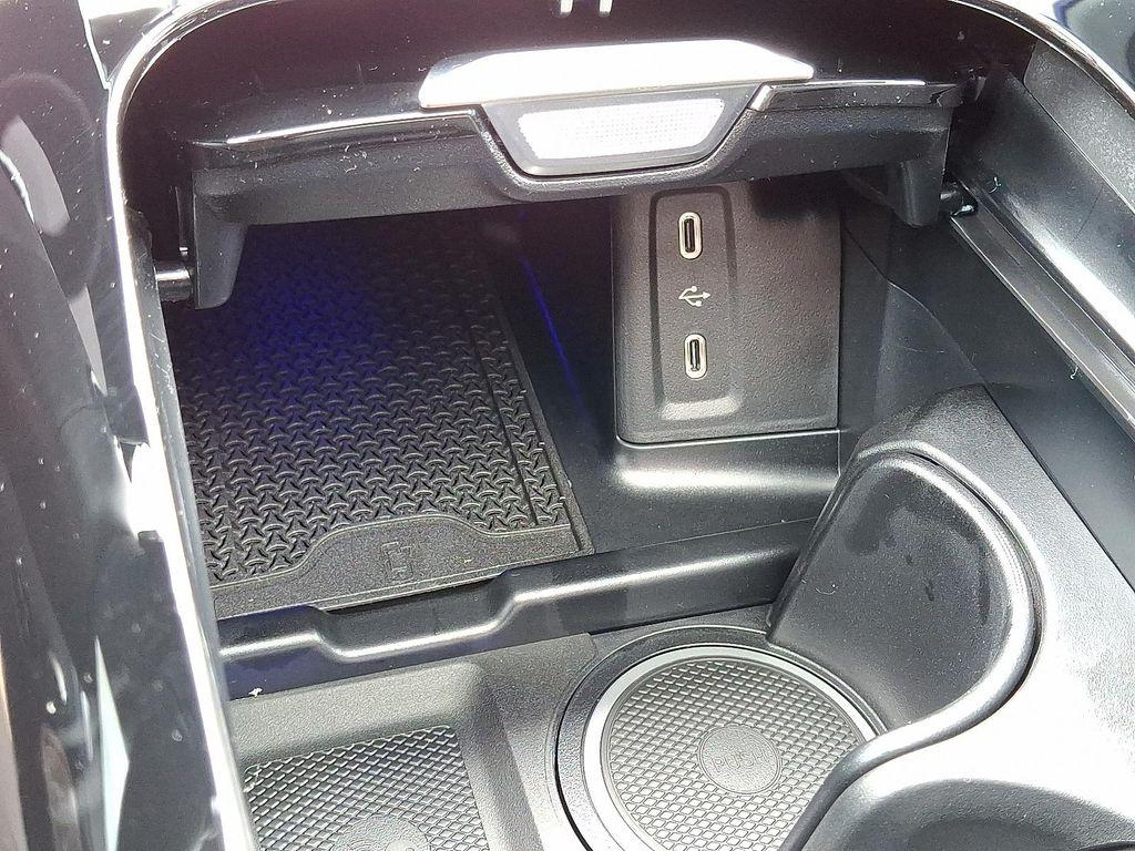 used 2025 Mercedes-Benz GLC 300 car, priced at $52,900