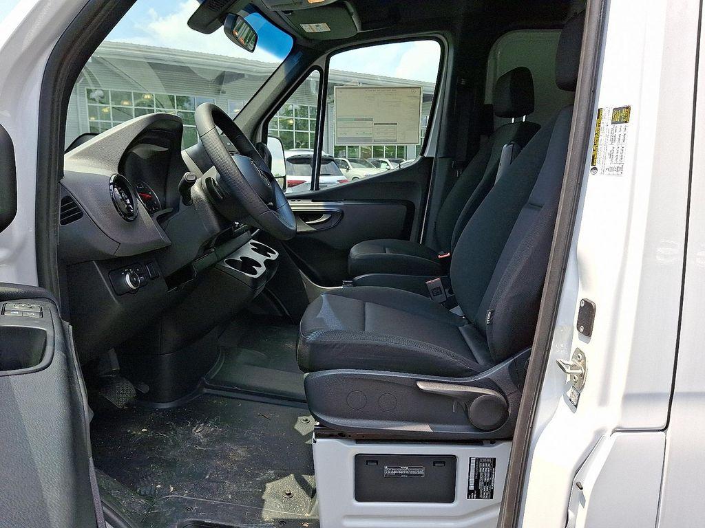 new 2025 Mercedes-Benz Sprinter 2500 car, priced at $54,576