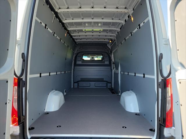 new 2024 Mercedes-Benz Sprinter 2500 car, priced at $77,206