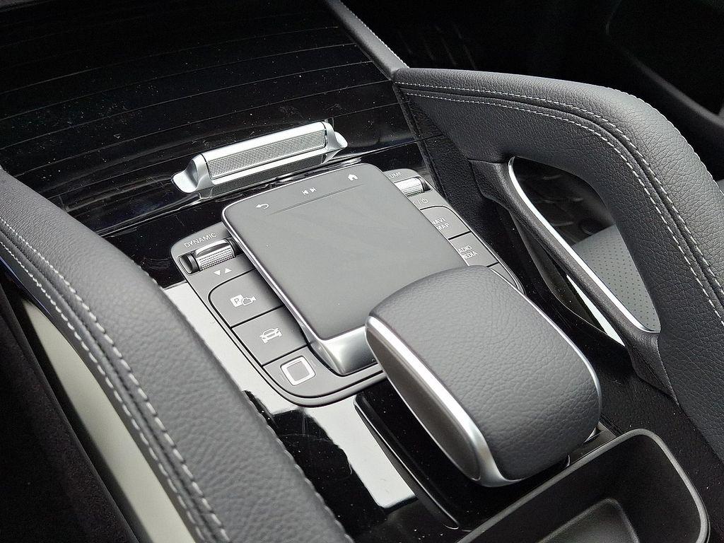 used 2026 Mercedes-Benz GLE 450 car, priced at $82,000