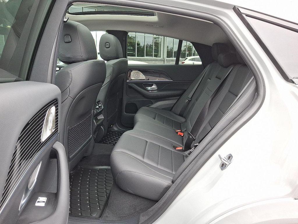 used 2026 Mercedes-Benz GLE 450 car, priced at $82,000