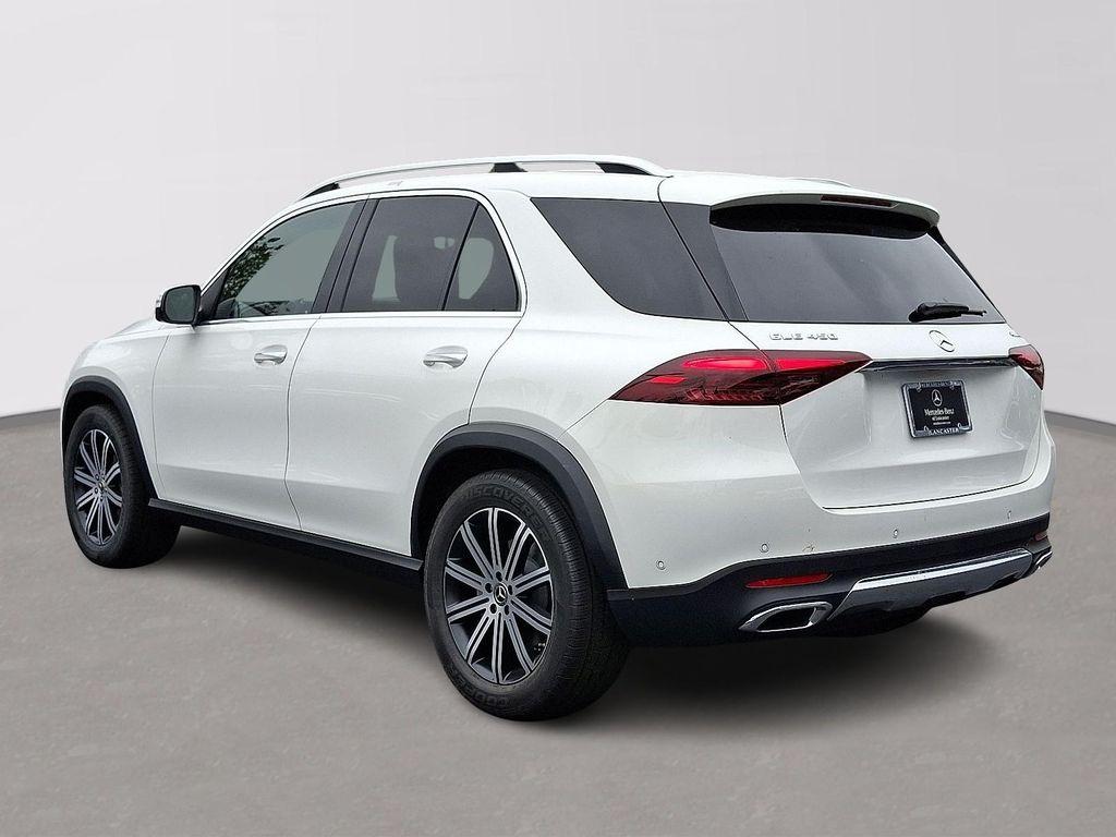 new 2025 Mercedes-Benz GLE 450 car, priced at $73,745