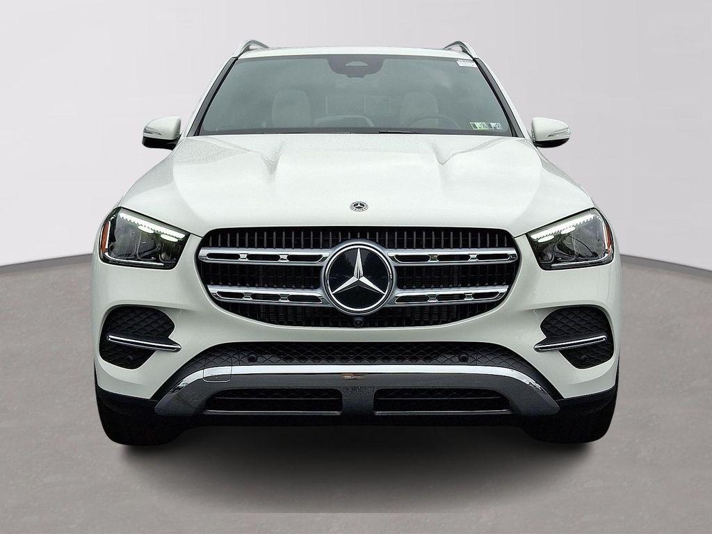 new 2025 Mercedes-Benz GLE 450 car, priced at $73,745
