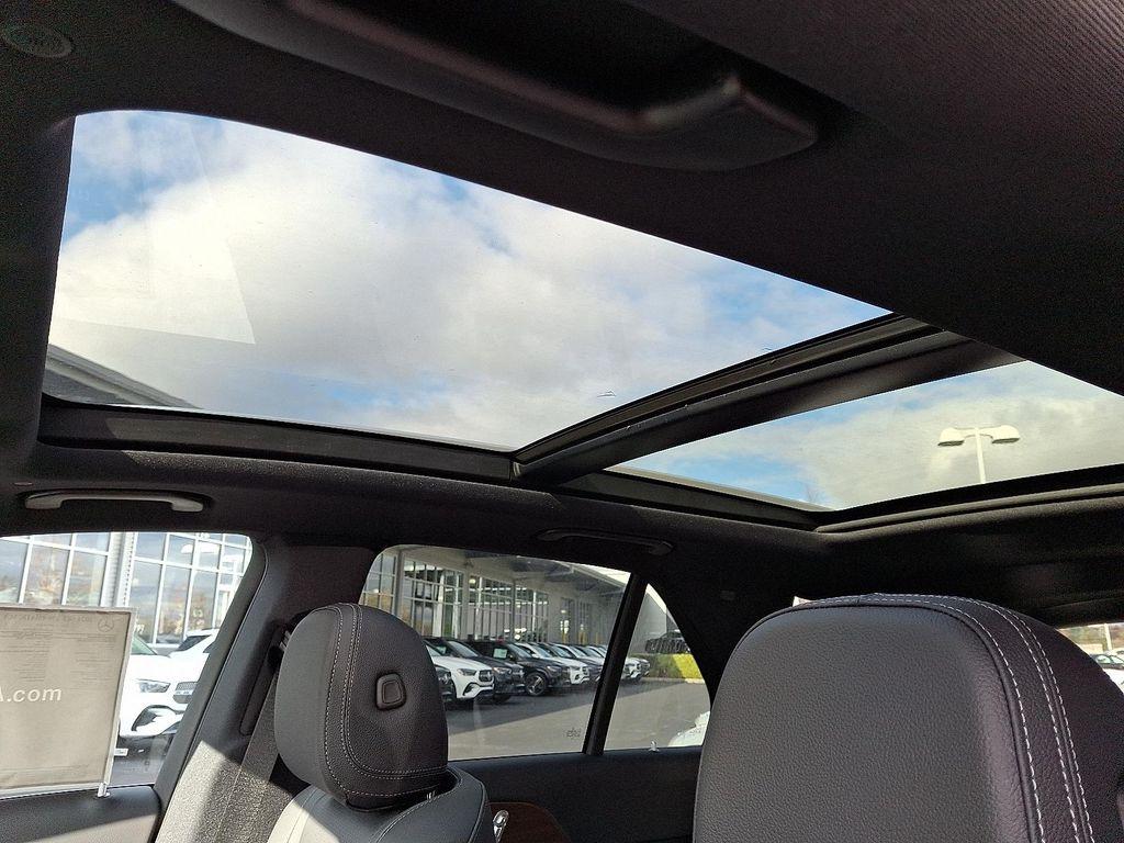 new 2026 Mercedes-Benz GLE 350 car