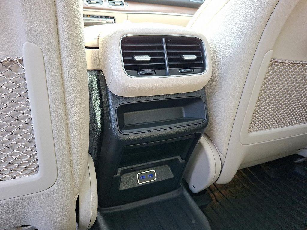 used 2025 Mercedes-Benz GLE 450 car, priced at $72,991