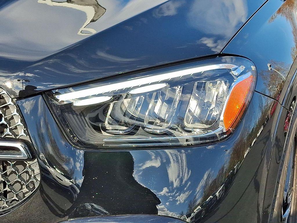 used 2025 Mercedes-Benz GLE 450 car, priced at $72,991