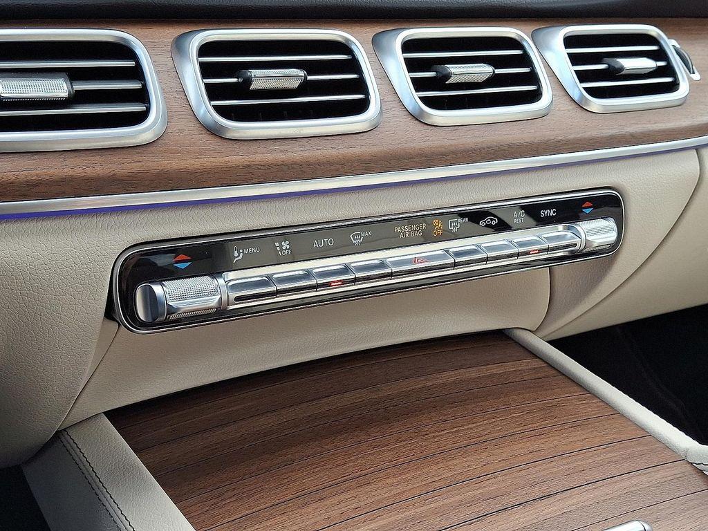 used 2025 Mercedes-Benz GLE 450 car, priced at $72,991