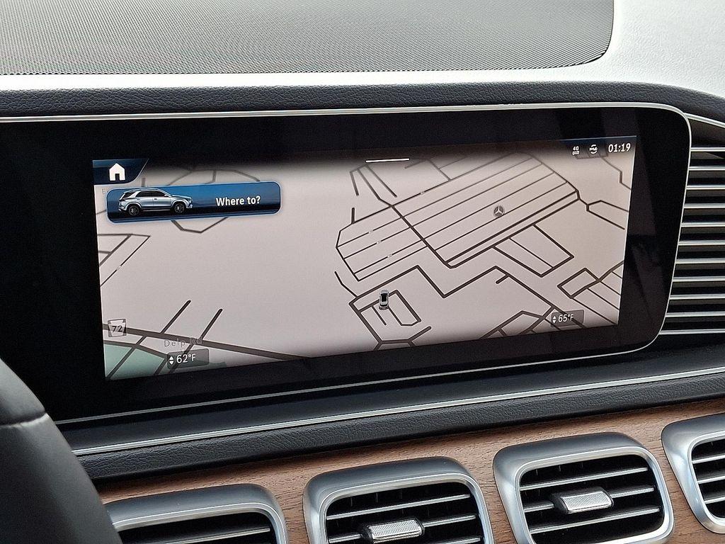 used 2025 Mercedes-Benz GLE 450 car, priced at $72,991