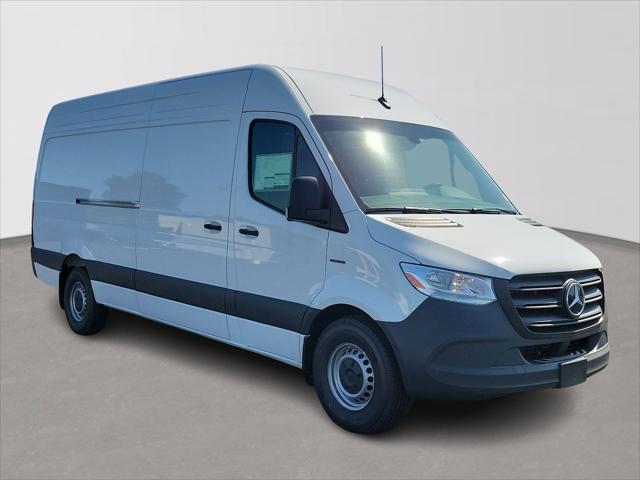 new 2024 Mercedes-Benz Sprinter 2500 car, priced at $77,206