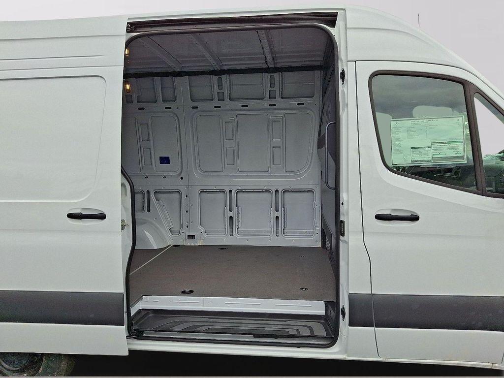 new 2025 Mercedes-Benz Sprinter 2500 car, priced at $59,679