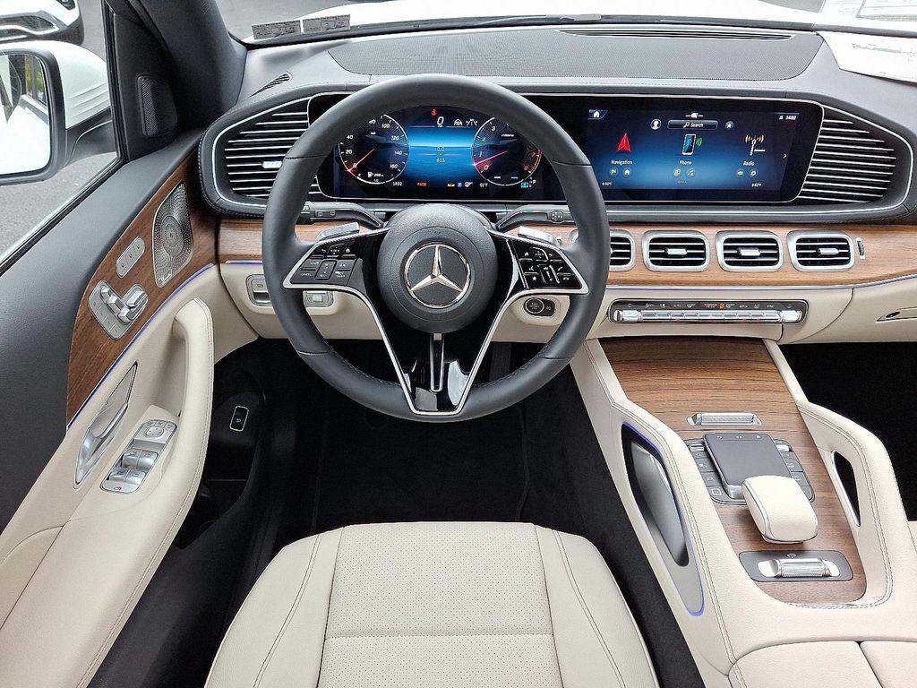 new 2025 Mercedes-Benz GLS 450 car, priced at $91,775