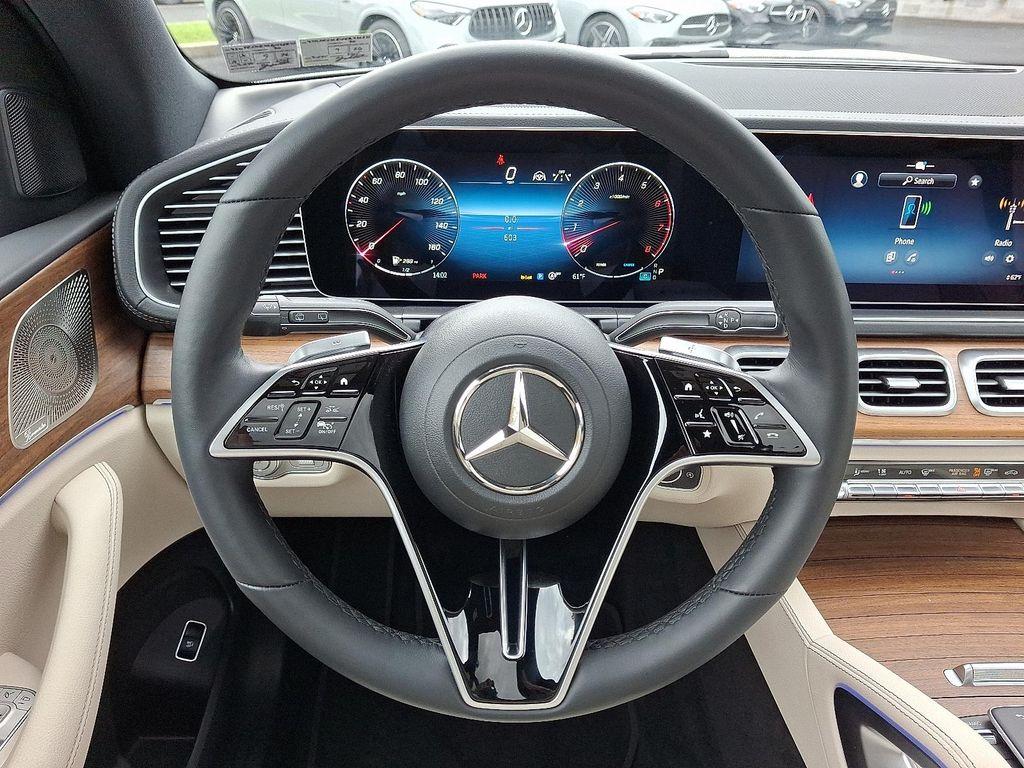 new 2025 Mercedes-Benz GLS 450 car, priced at $91,775