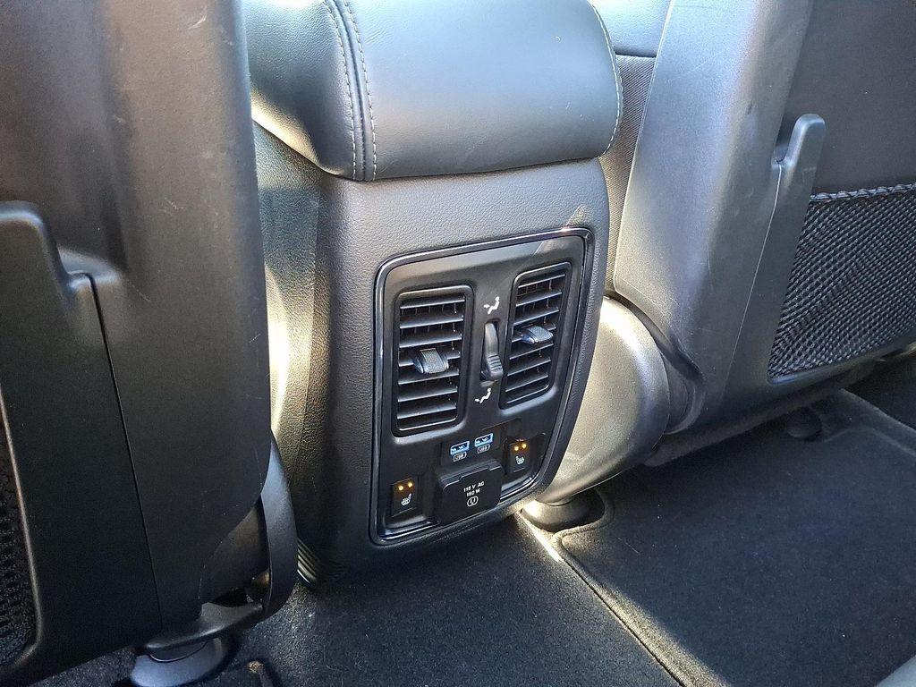 used 2020 Jeep Grand Cherokee car, priced at $28,075