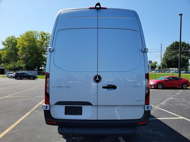 new 2024 Mercedes-Benz Sprinter 2500 car, priced at $79,104