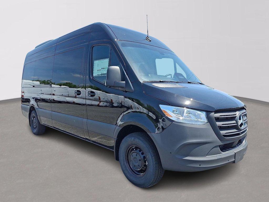 new 2025 Mercedes-Benz Sprinter 2500 car, priced at $81,381