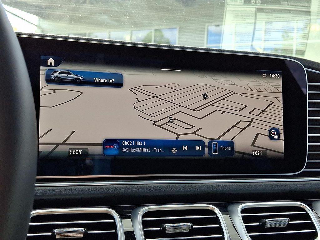 new 2025 Mercedes-Benz GLE 580 car, priced at $105,660