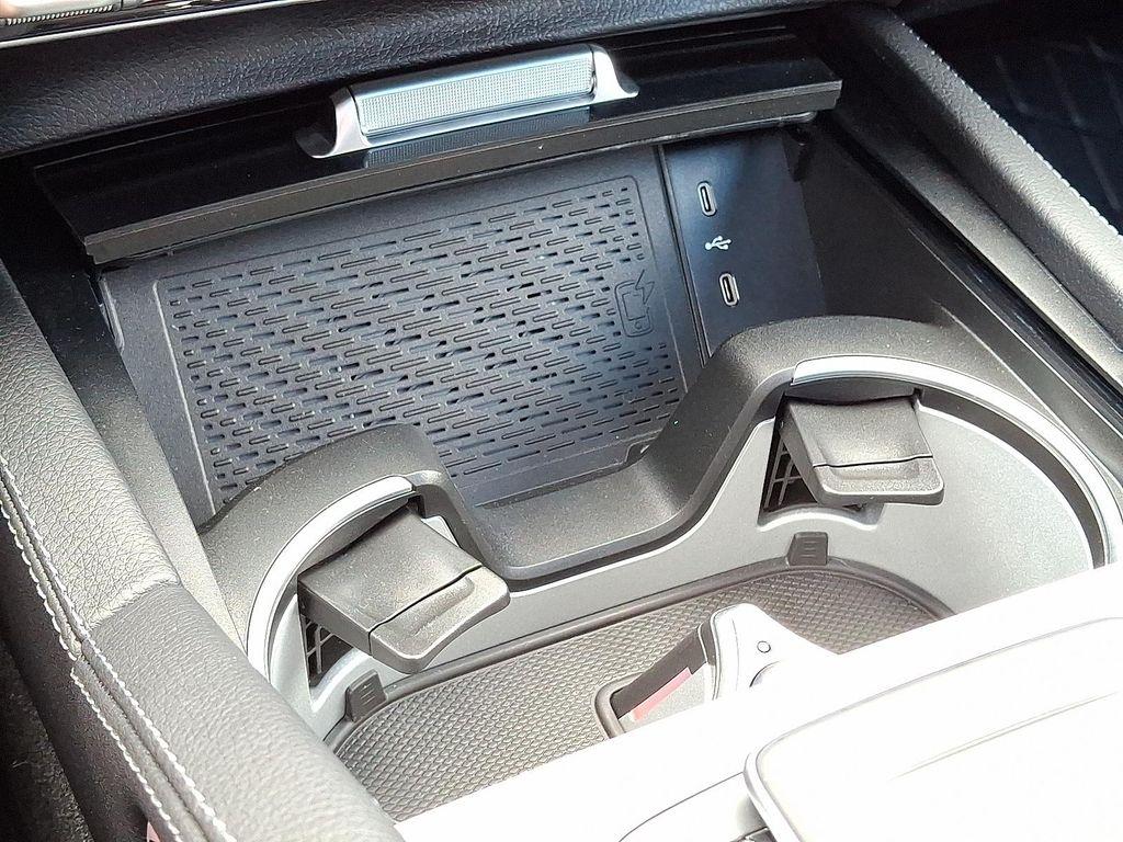 new 2025 Mercedes-Benz GLE 580 car, priced at $105,660