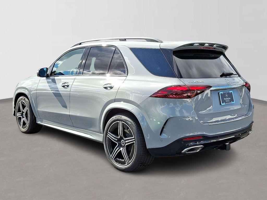 new 2025 Mercedes-Benz GLE 580 car, priced at $105,660