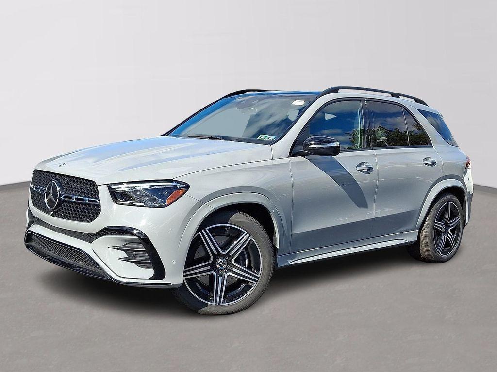 new 2025 Mercedes-Benz GLE 580 car, priced at $105,660