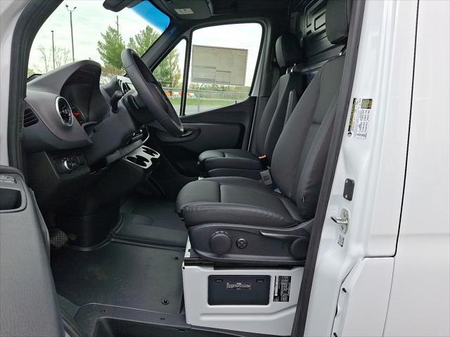 new 2025 Mercedes-Benz Sprinter 2500 car