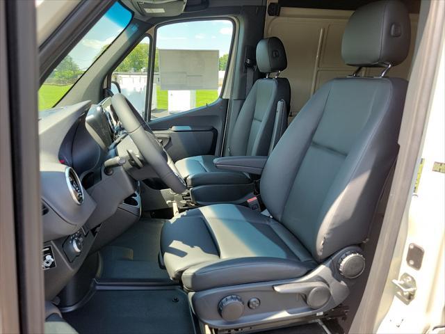 new 2024 Mercedes-Benz Sprinter 2500 car, priced at $76,231