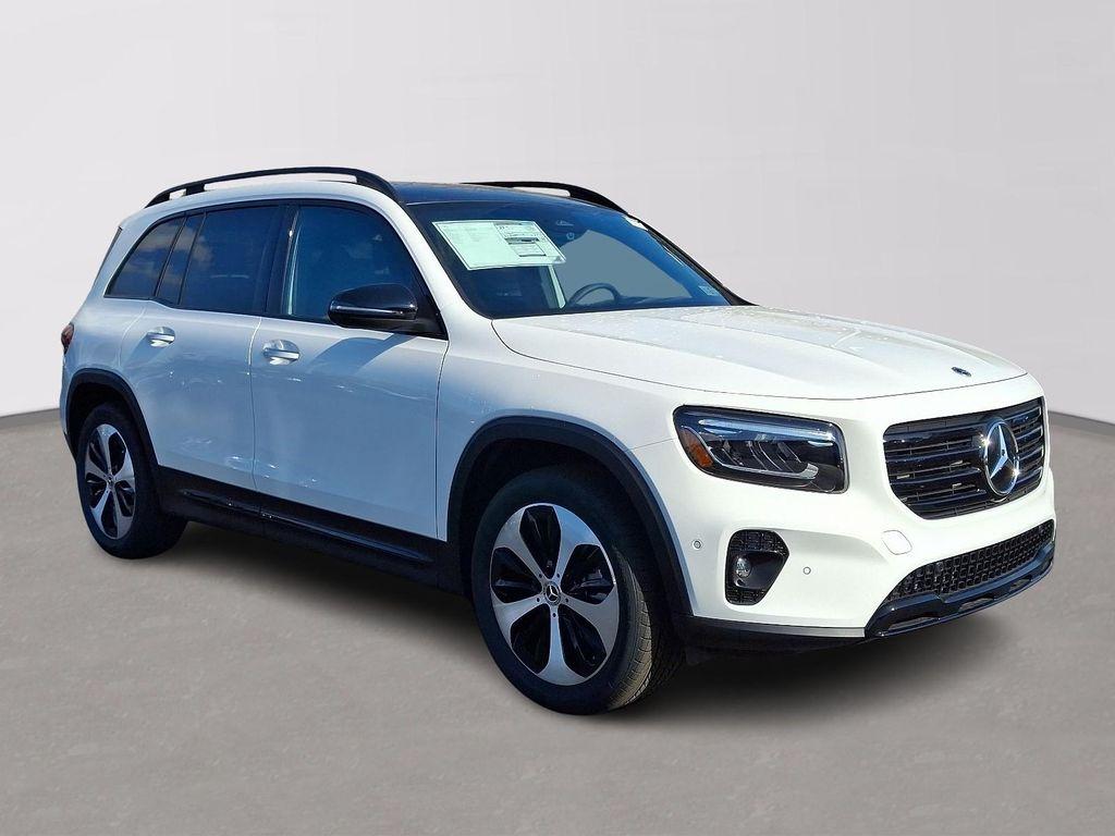 used 2025 Mercedes-Benz GLB 250 car, priced at $43,435