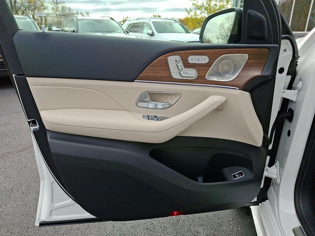 new 2026 Mercedes-Benz GLE 350 car, priced at $73,115