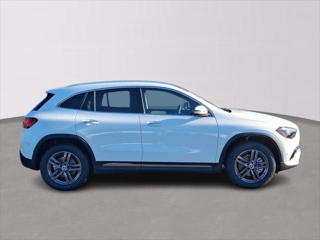 new 2025 Mercedes-Benz GLA 250 car, priced at $52,010