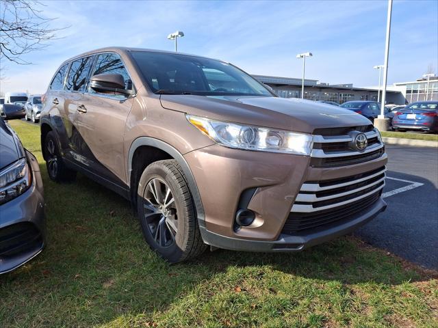 used 2017 Toyota Highlander car, priced at $21,646